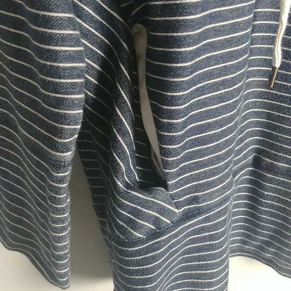 Banana Republic Sweater Blouse - Picture 4 of 7